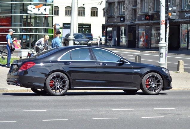 Mercedes-Benz S 63 AMG V222