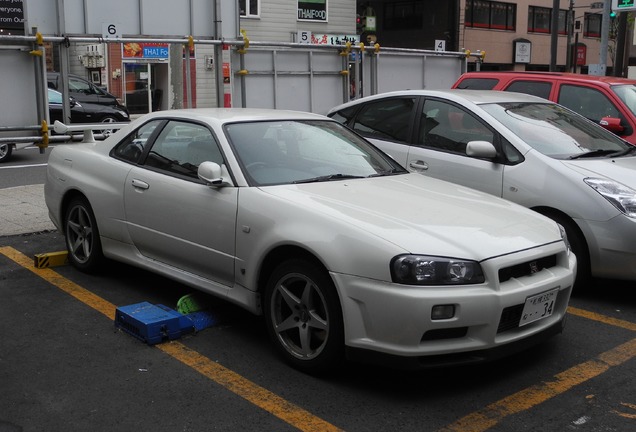 Nissan Skyline R34 GT-R