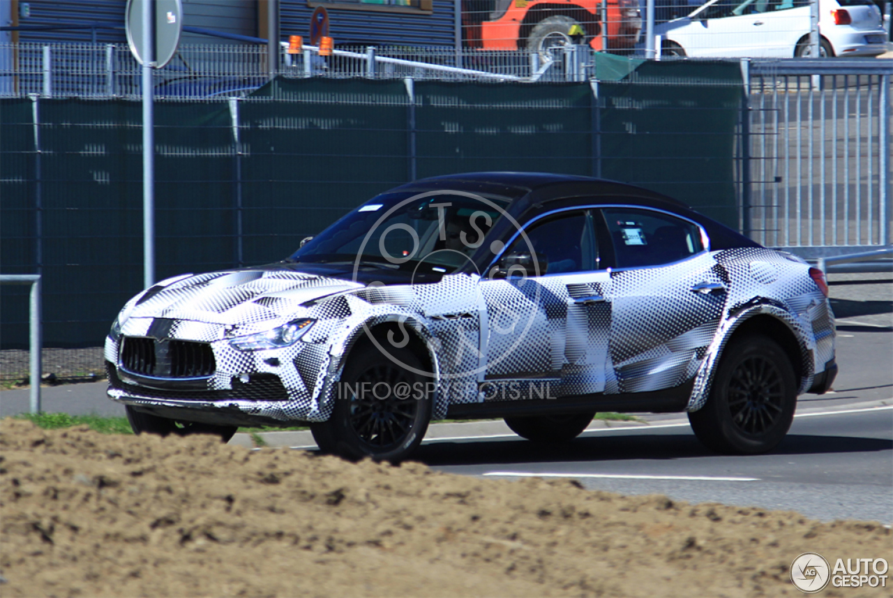 Maserati Levante Mule