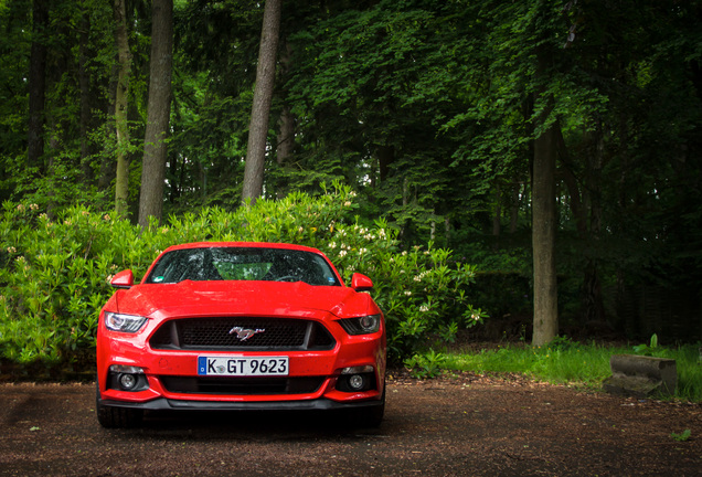 Ford Mustang GT 2015