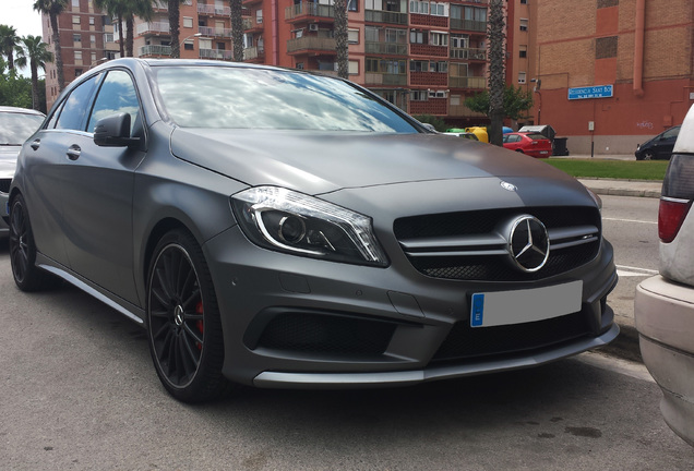 Mercedes-Benz A 45 AMG