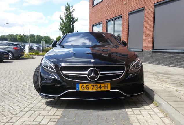 Mercedes-Benz S 63 AMG Coupé C217