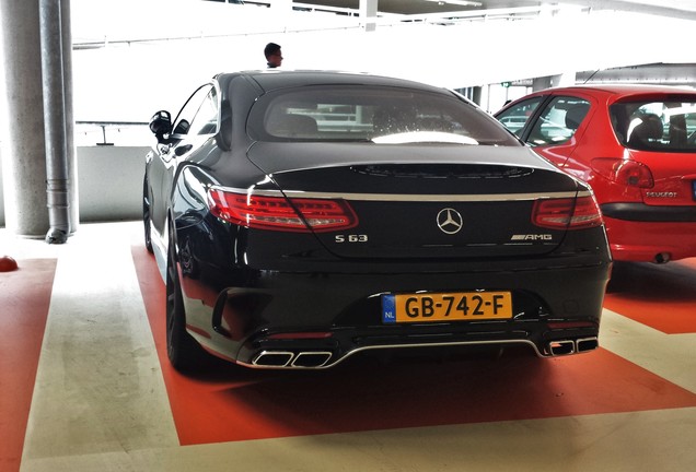 Mercedes-Benz S 63 AMG Coupé C217