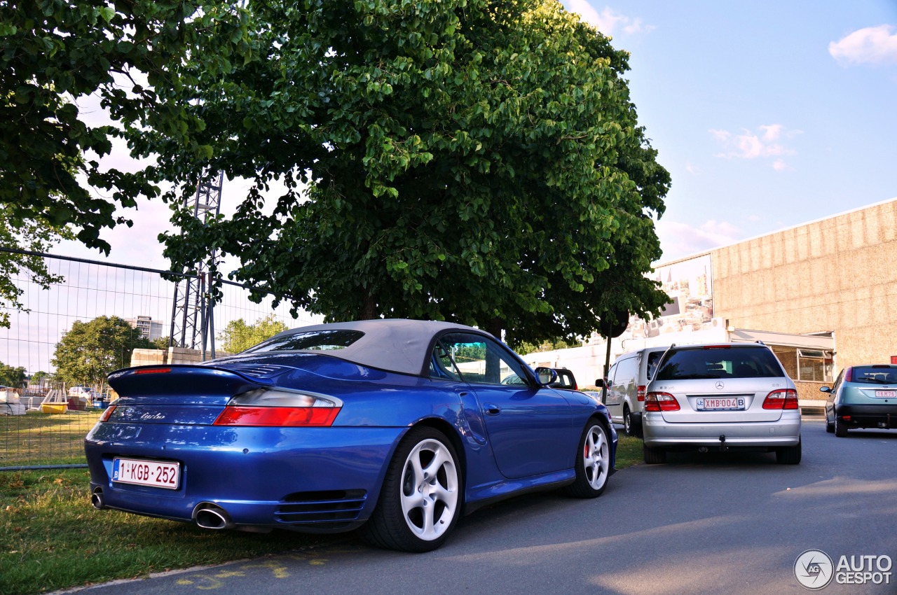 Porsche 996 Turbo Cabriolet