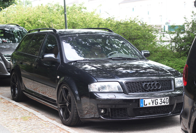 Audi RS6 Avant C5