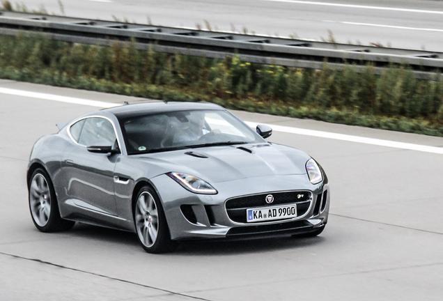 Jaguar F-TYPE R Coupé