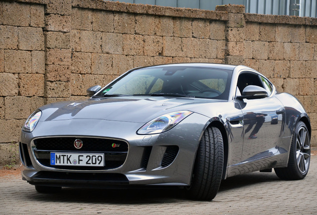 Jaguar F-TYPE S AWD Coupé