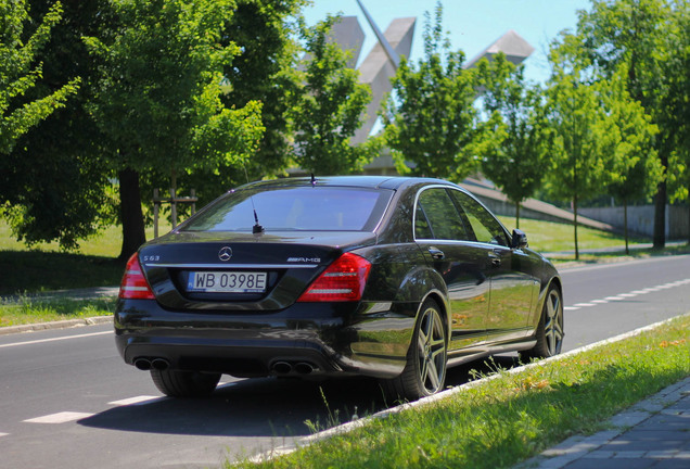 Mercedes-Benz S 63 AMG W221 2010