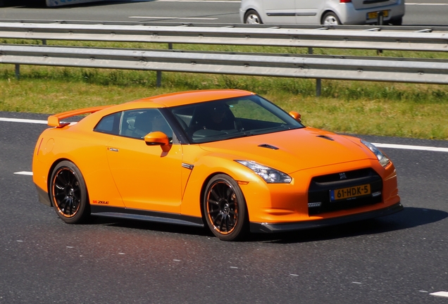 Nissan GT-R