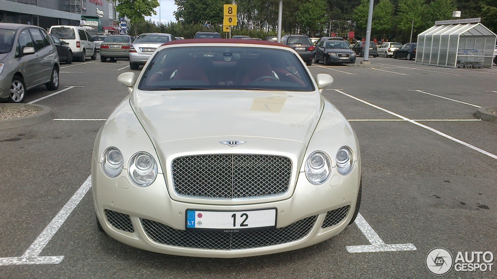 Bentley Continental GTC