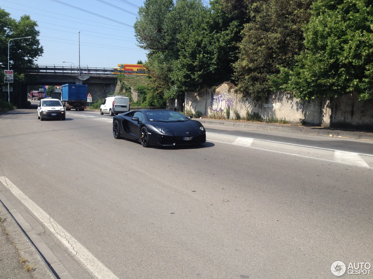 Lamborghini Aventador LP700-4