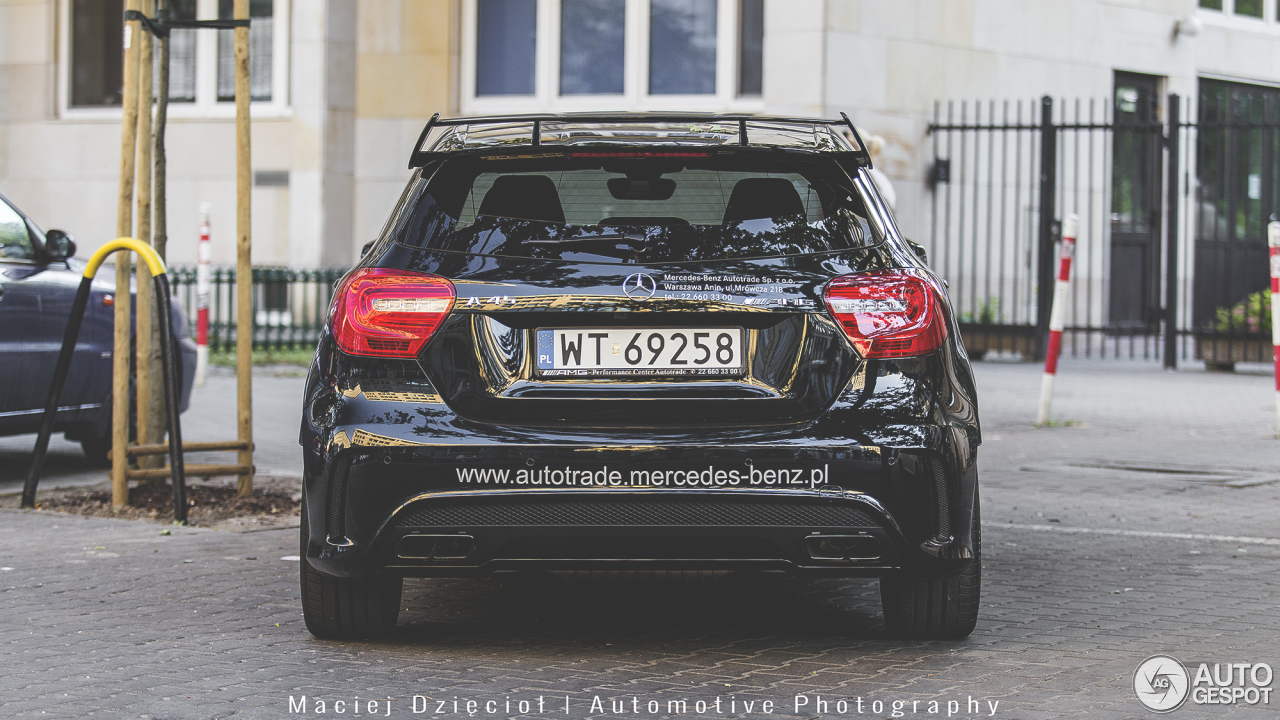 Mercedes-Benz A 45 AMG