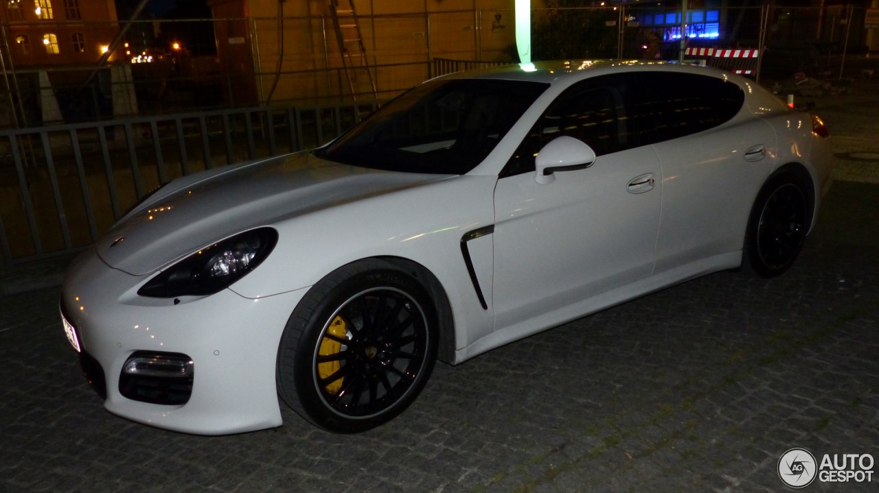 Porsche 970 Panamera Turbo S MkI