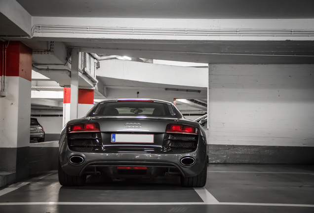 Audi R8 V10