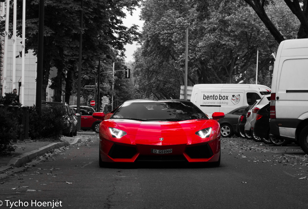 Lamborghini Aventador LP700-4 Roadster