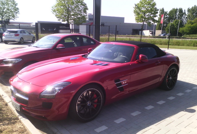 Mercedes-Benz SLS AMG Roadster