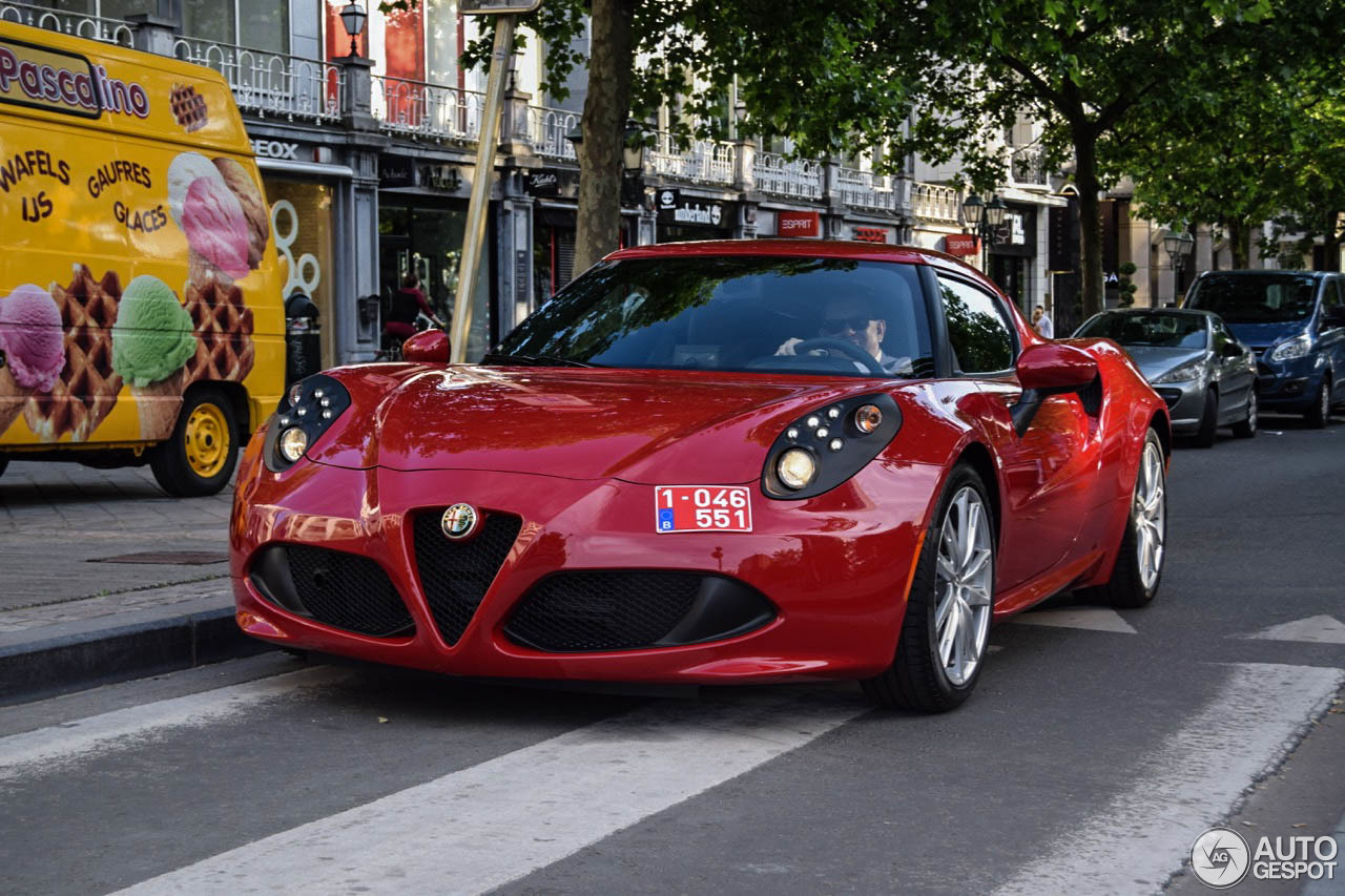 Alfa Romeo 4C Coupé