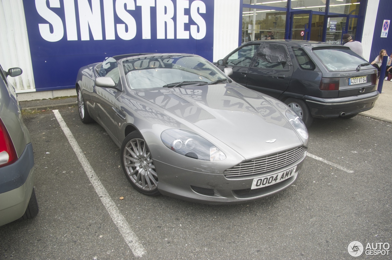 Aston Martin DB9 Volante