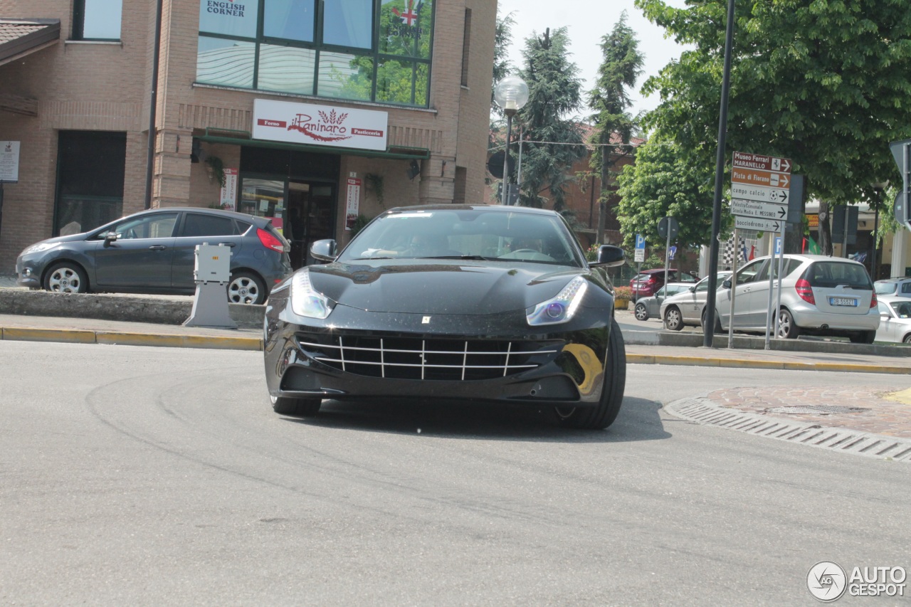 Ferrari FF