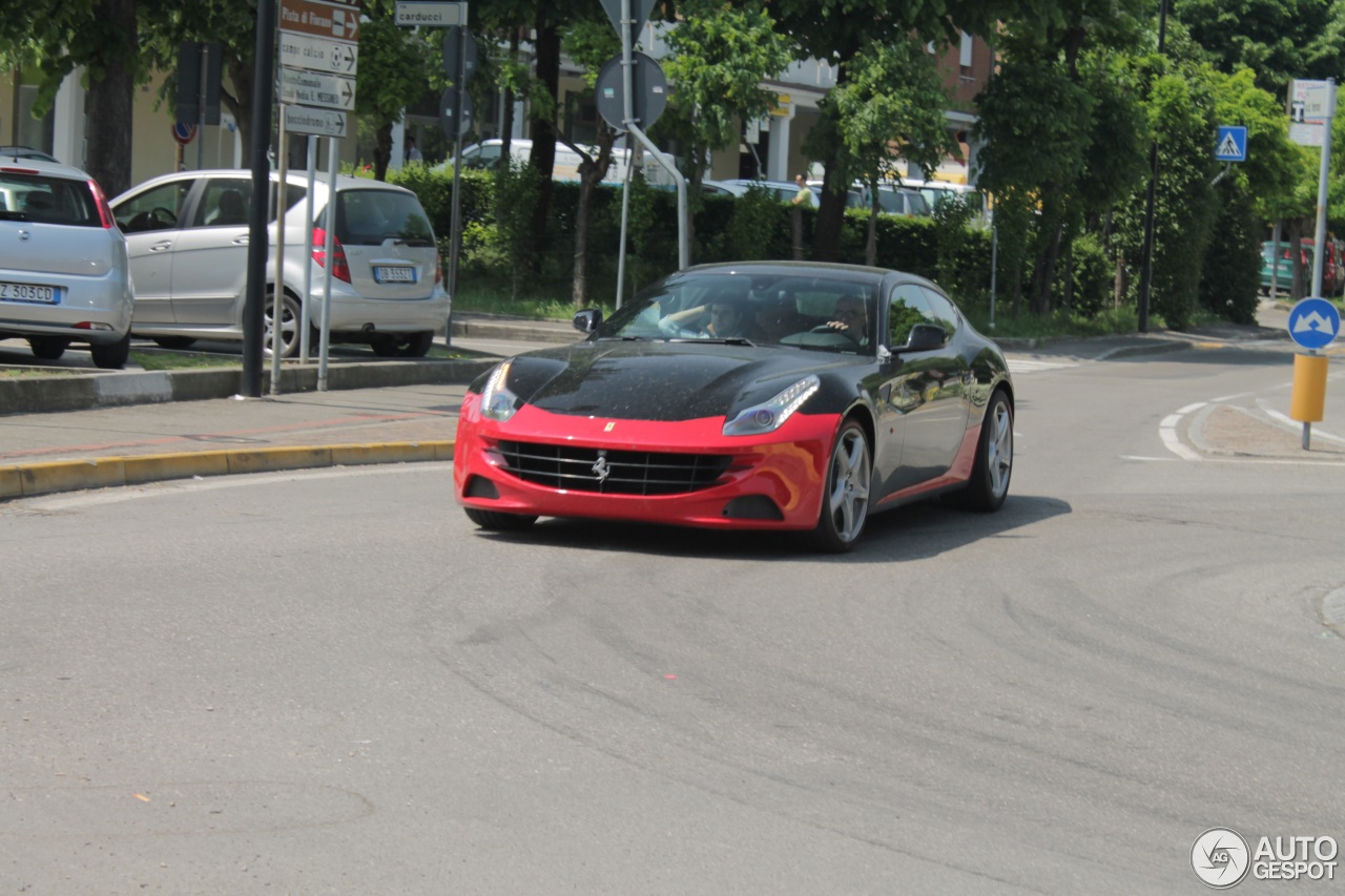 Ferrari FF