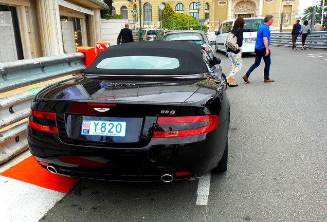 Aston Martin DB9 Volante