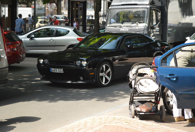 Dodge Challenger SRT-8 392