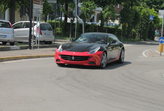 Ferrari FF