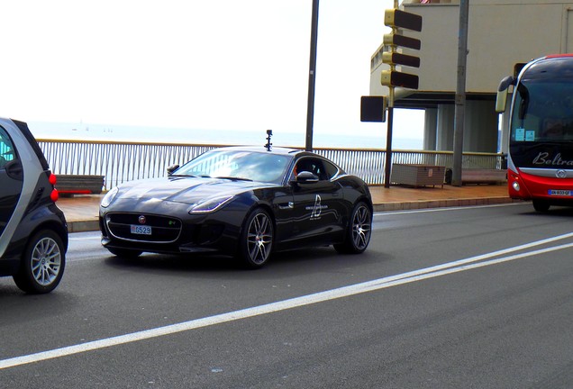 Jaguar F-TYPE R Coupé