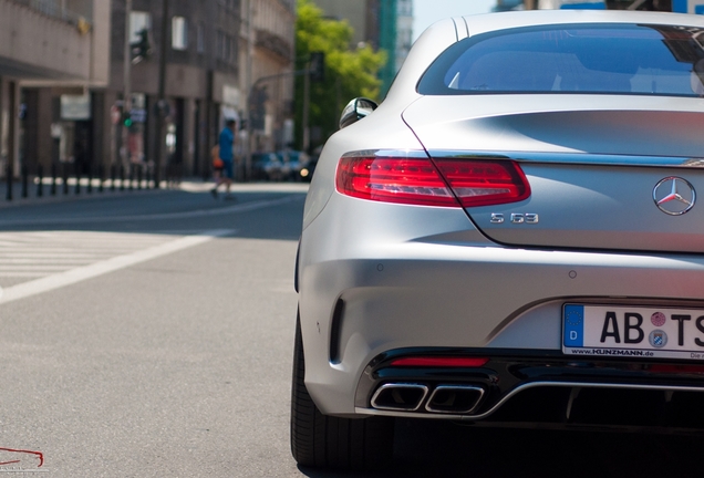 Mercedes-Benz S 63 AMG Coupé C217