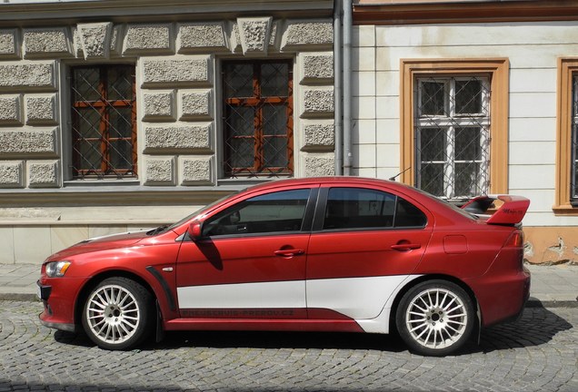 Mitsubishi Lancer Evolution X