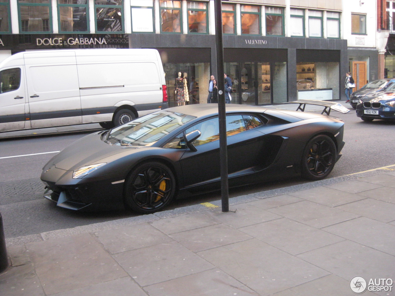 Lamborghini Aventador LP700-4