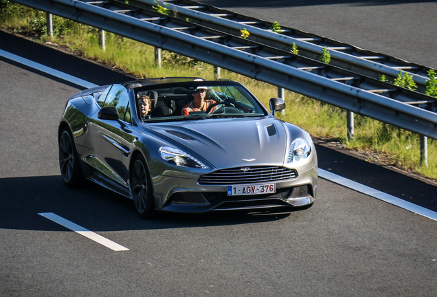 Aston Martin Vanquish Volante