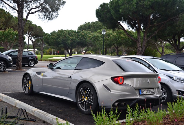 Ferrari FF