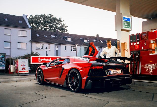 Lamborghini Aventador LP700-4 DMC Edizione GT Limited