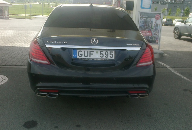 Mercedes-Benz S 63 AMG V222