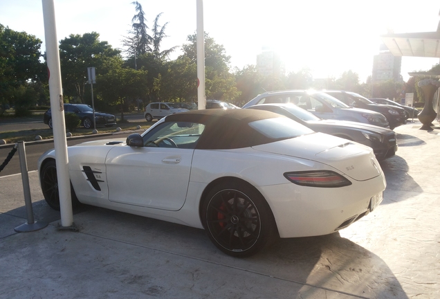 Mercedes-Benz SLS AMG GT Roadster