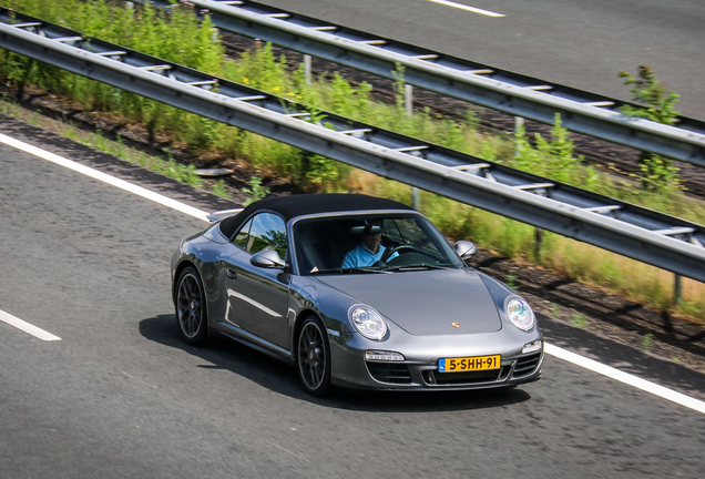 Porsche 997 Carrera 4 GTS Cabriolet