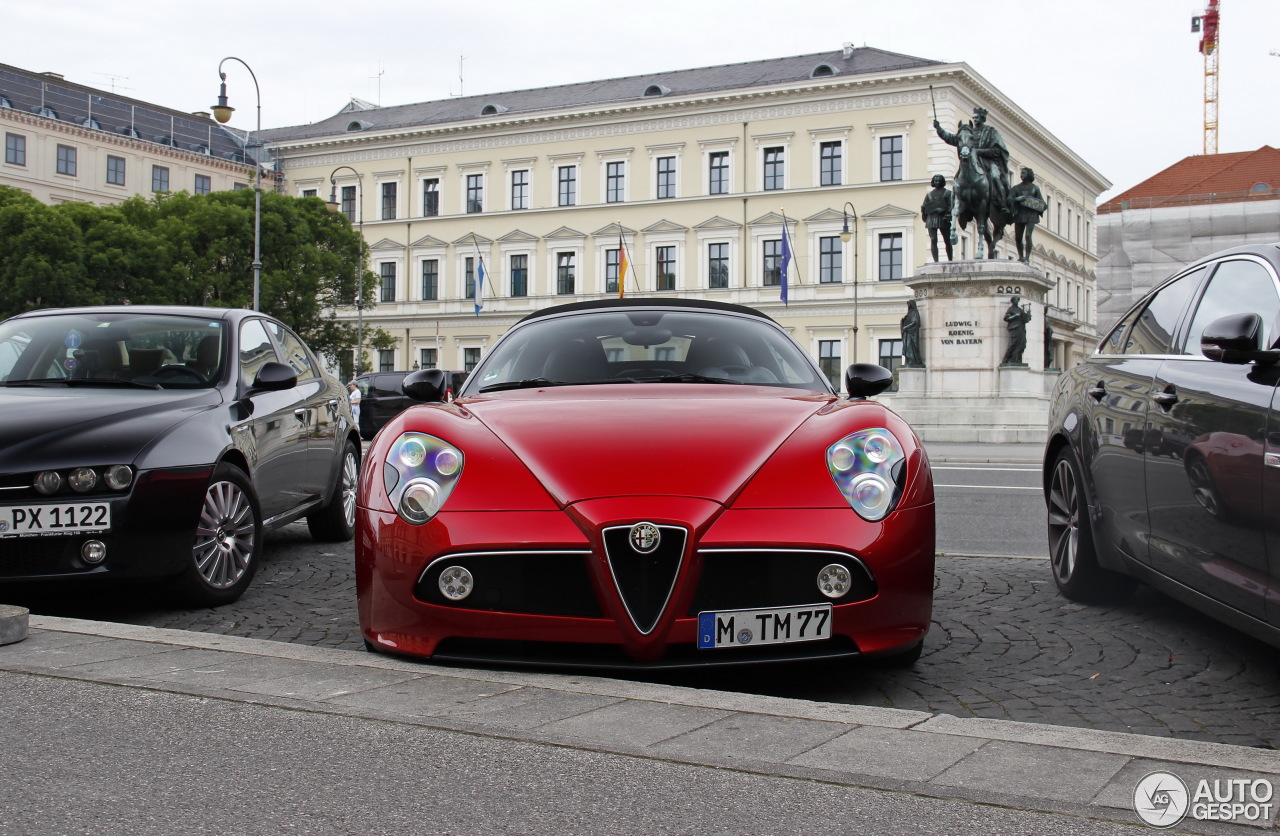 Alfa Romeo 8C Spider