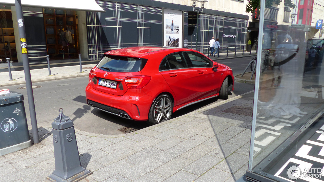 Mercedes-Benz A 45 AMG