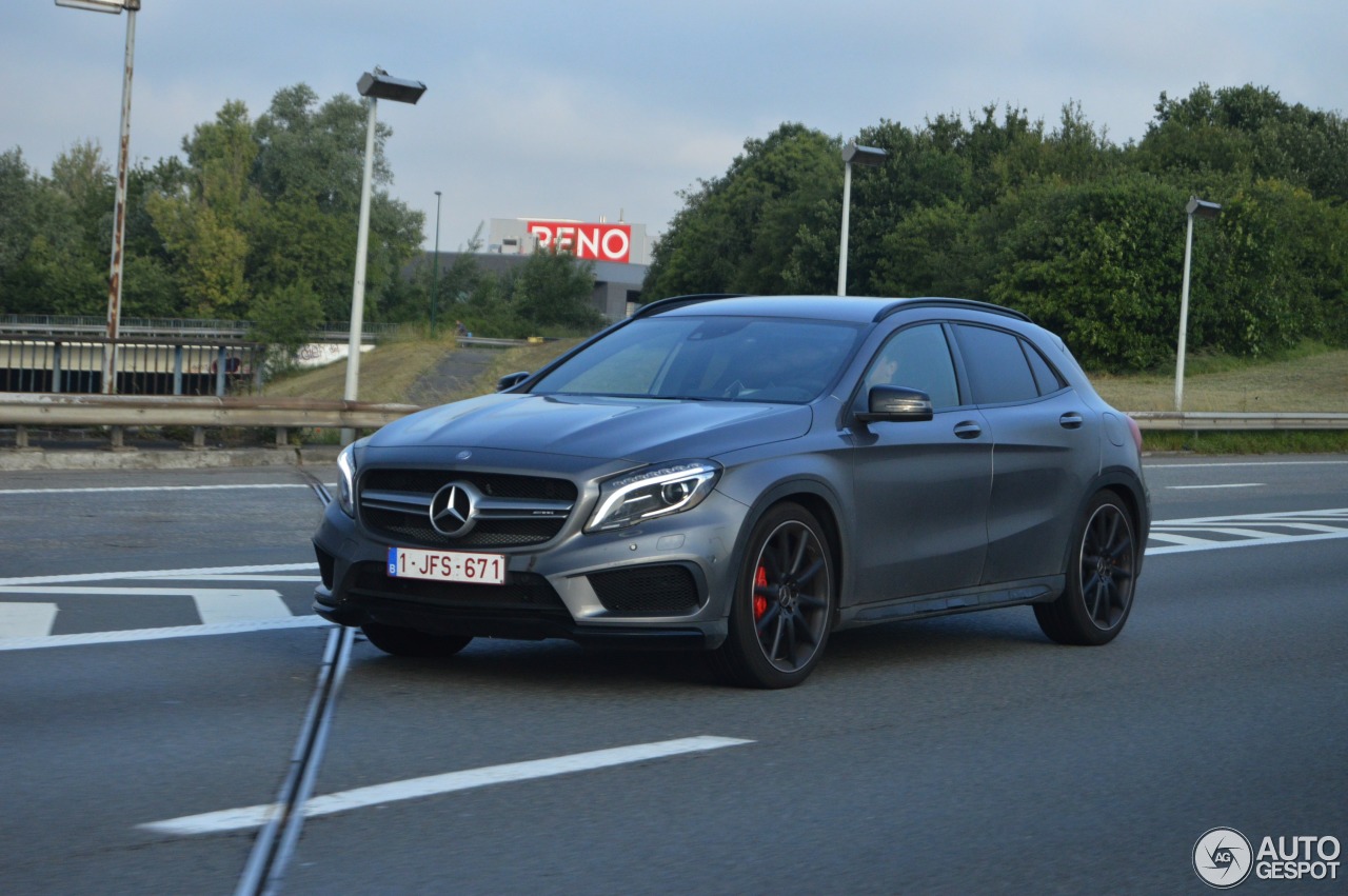 Mercedes-Benz GLA 45 AMG X156