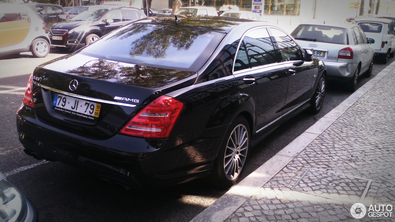 Mercedes-Benz S 63 AMG W221 2010