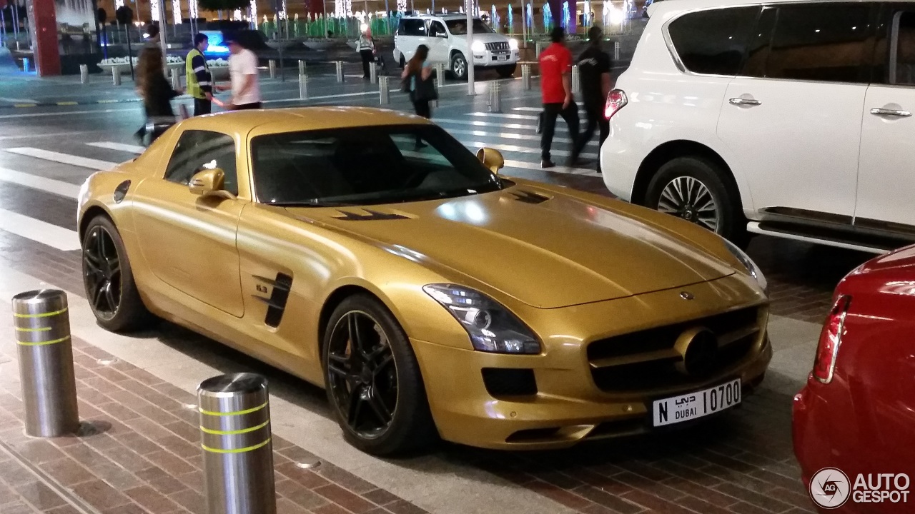 Mercedes-Benz SLS AMG Desert Gold