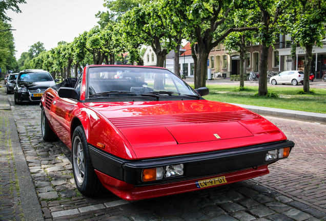 Ferrari Mondial Quattrovalvole Cabriolet