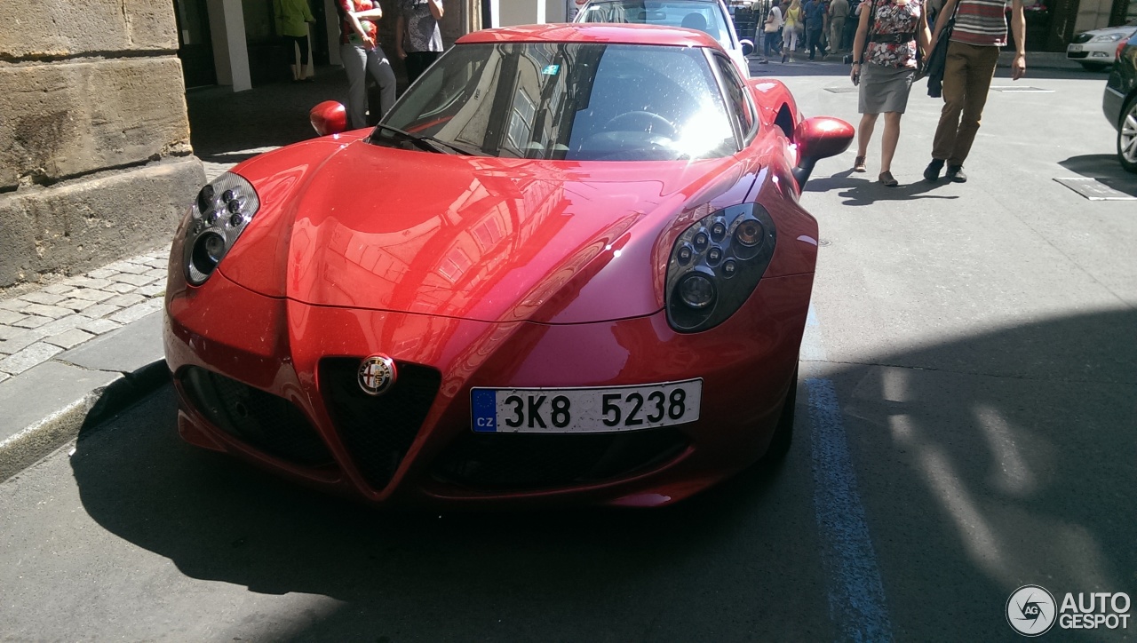 Alfa Romeo 4C Coupé