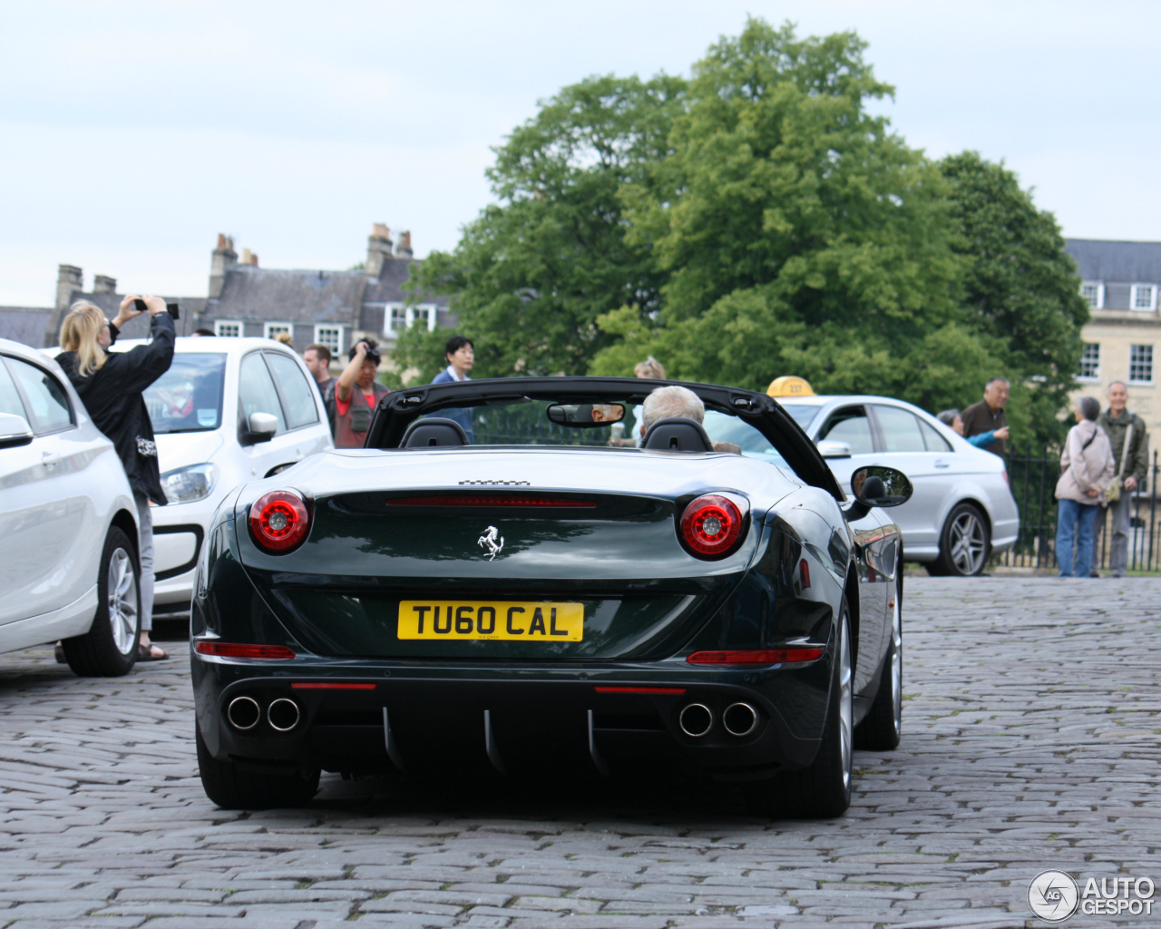 Ferrari California T