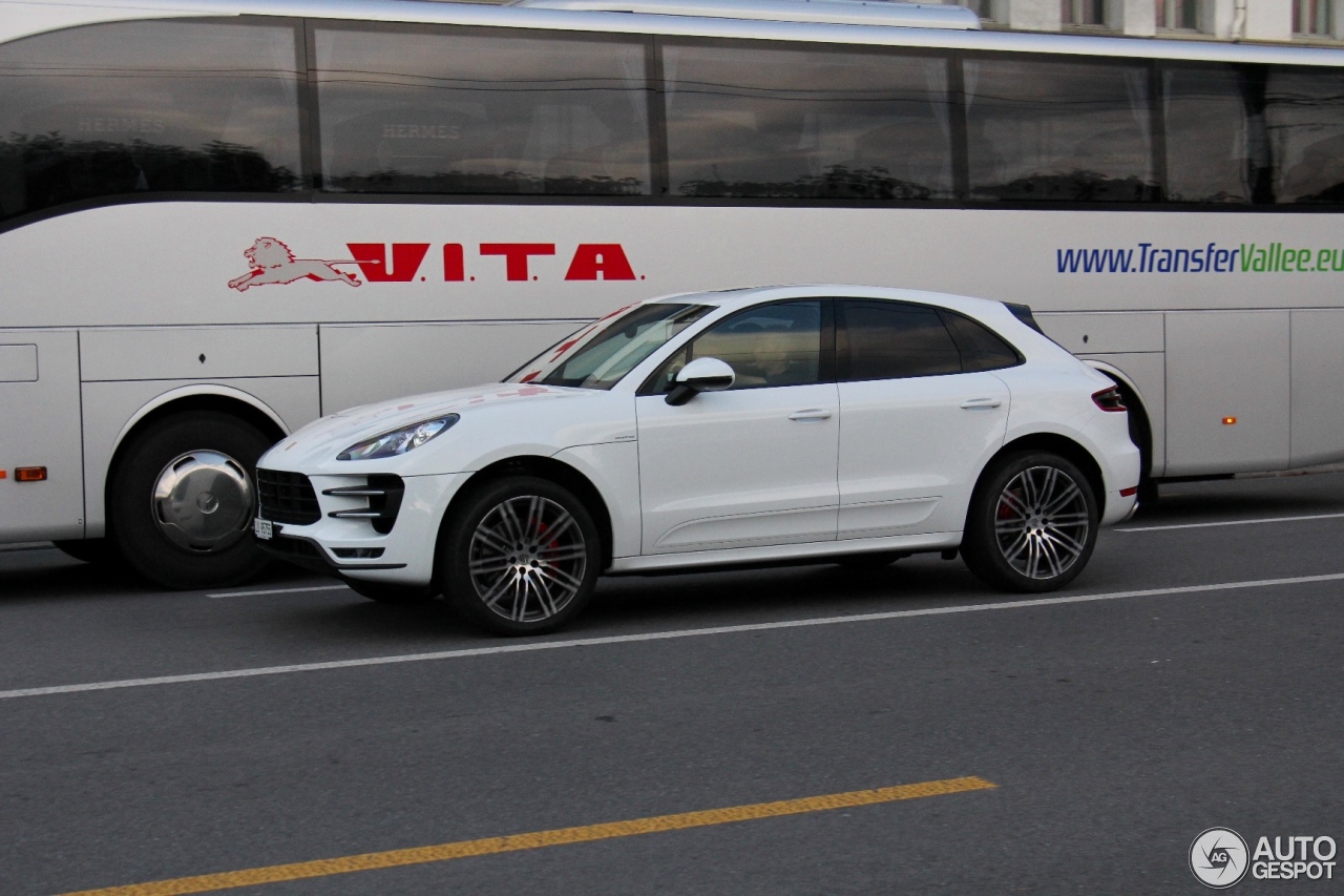 Porsche 95B Macan Turbo