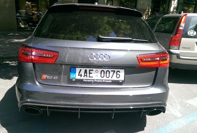 Audi RS6 Avant C7