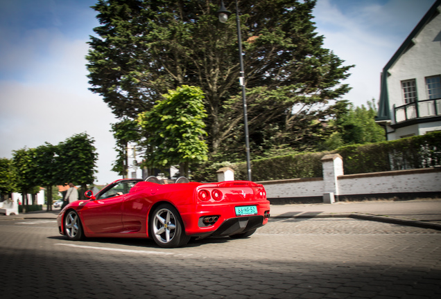 Ferrari 360 Spider