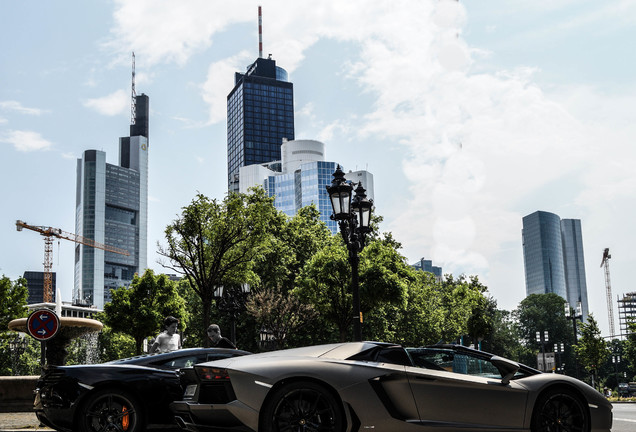 Lamborghini Aventador LP700-4 Roadster