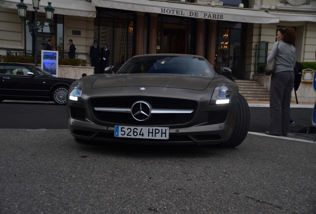 Mercedes-Benz SLS AMG Roadster